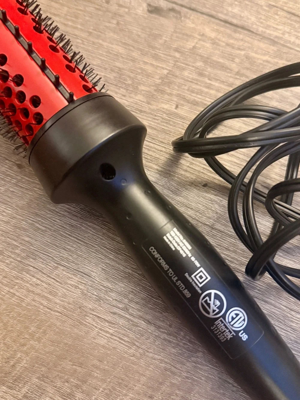 Red Ionic Round Brush Hair Styler