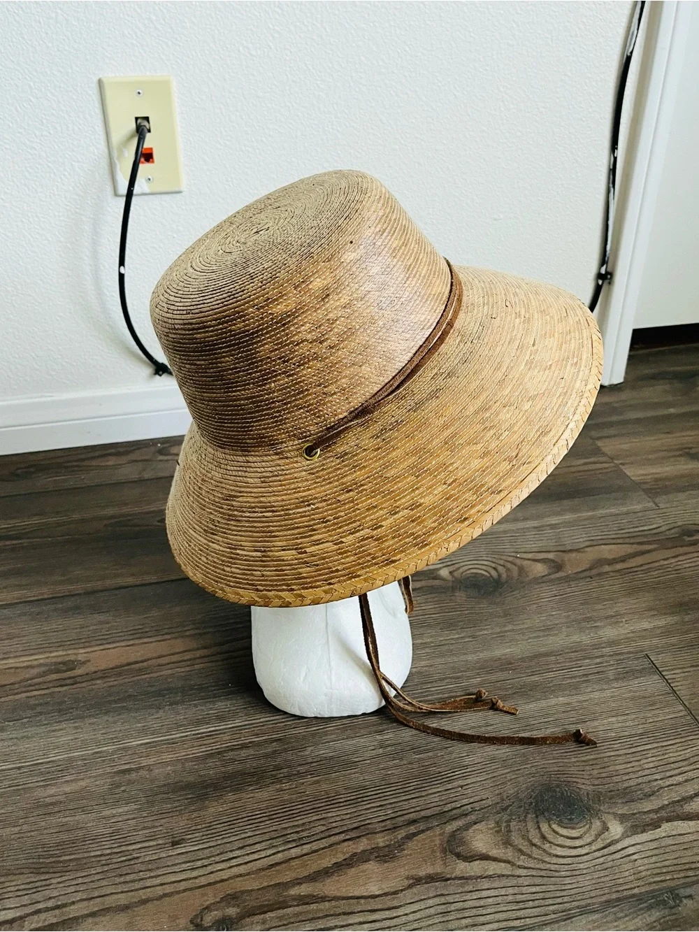 N/A classic woven