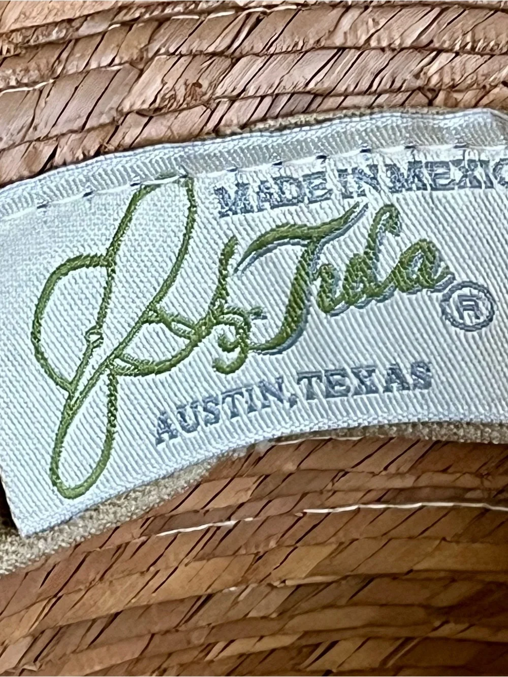 N/A classic woven