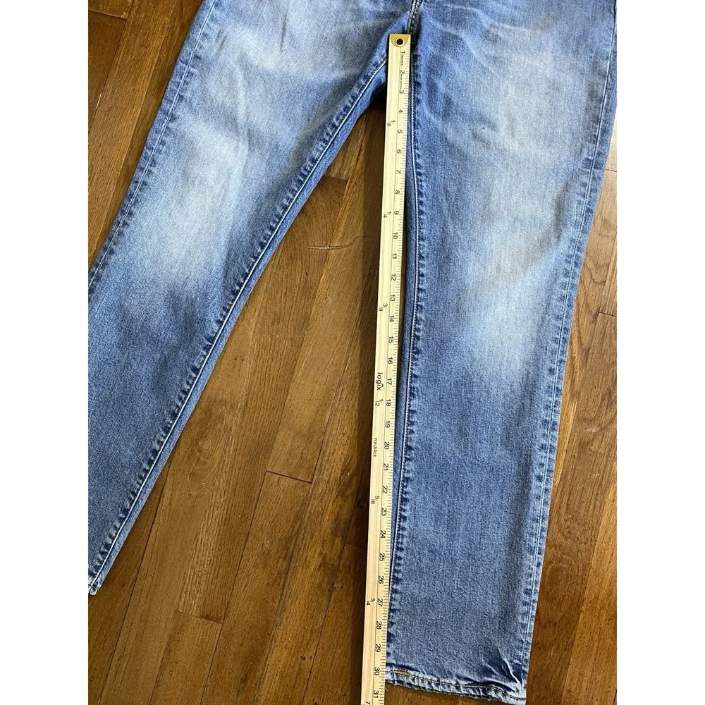 Levis levi 511