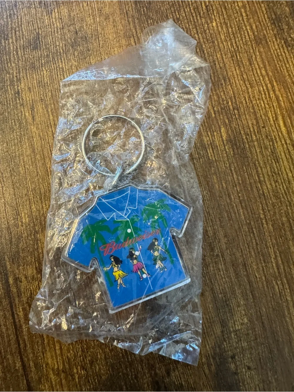 Budweiser Hawaiian Shirt Acrylic Keychain Hula Dancers Palm‎ Trees Beer Promo