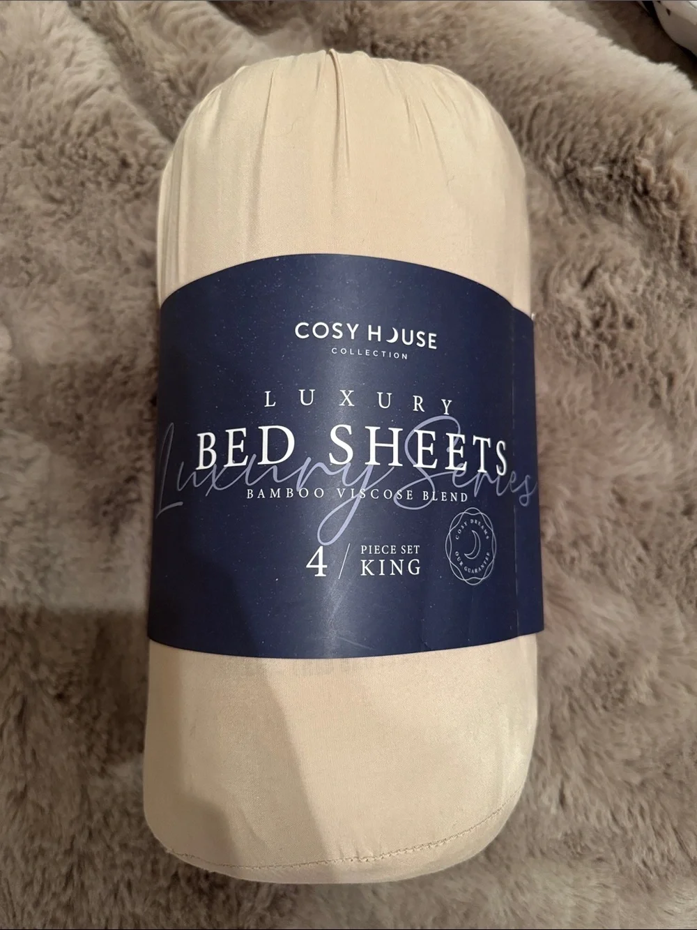 Cosy house silky beige