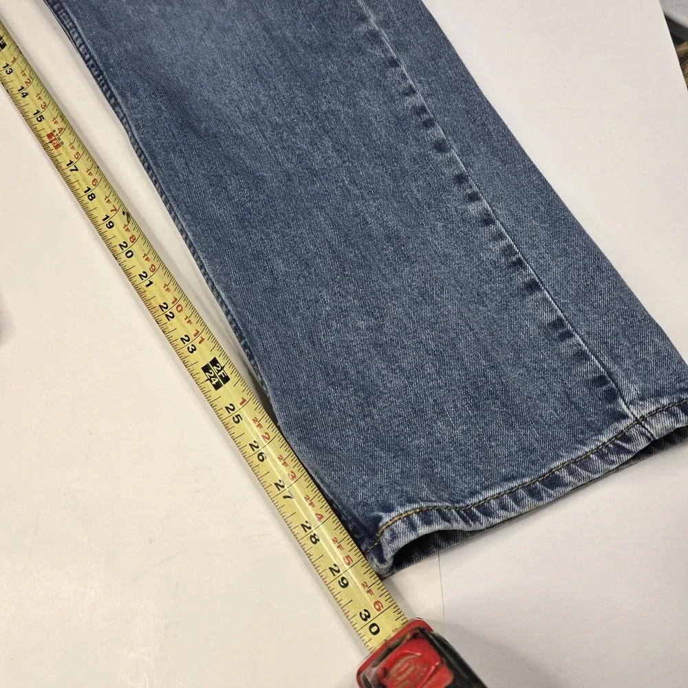 Levis please check