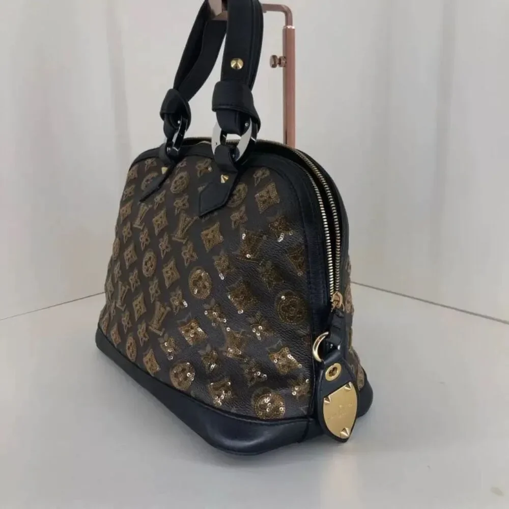 Louis Vuitton brand louis