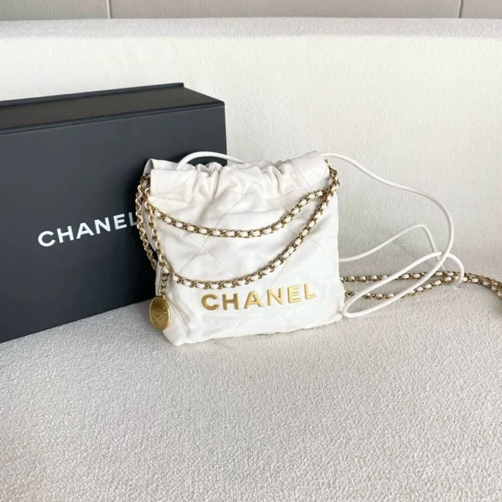 CHANEL brand color