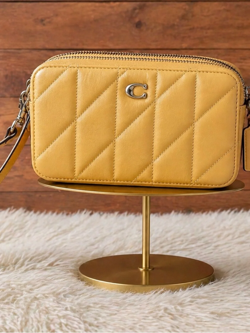 Coach Quilted Leather Camera Bag- Yellow, 💯 Authentic Excellent Condition