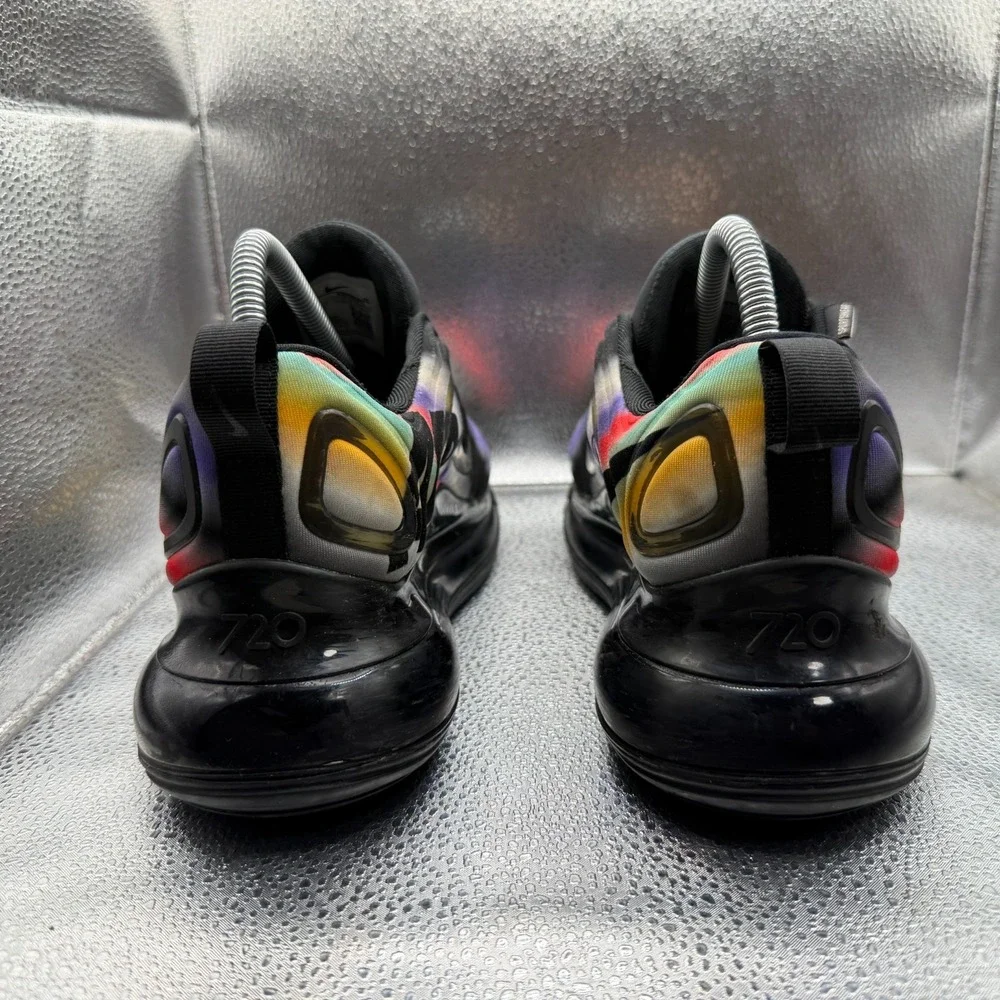 Nike product pair