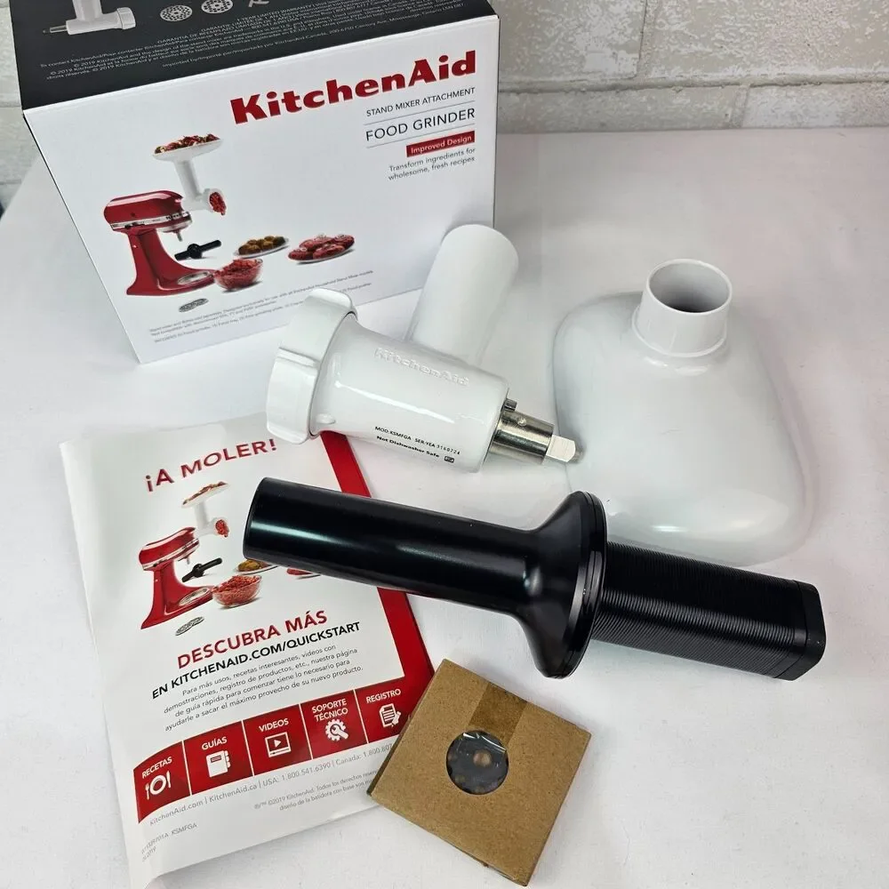 KitchenAid KSMFGA Food Grinder Stand Mixer Attachment White Complete w/ Box