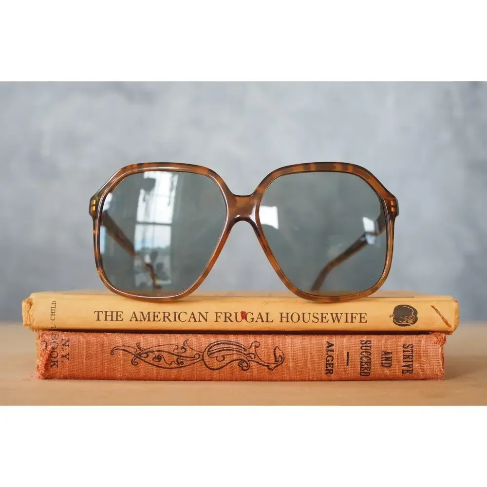 1970s Vintage Sunglasses Made In Italy Oversized Retro Glam Grandma Chic NOS