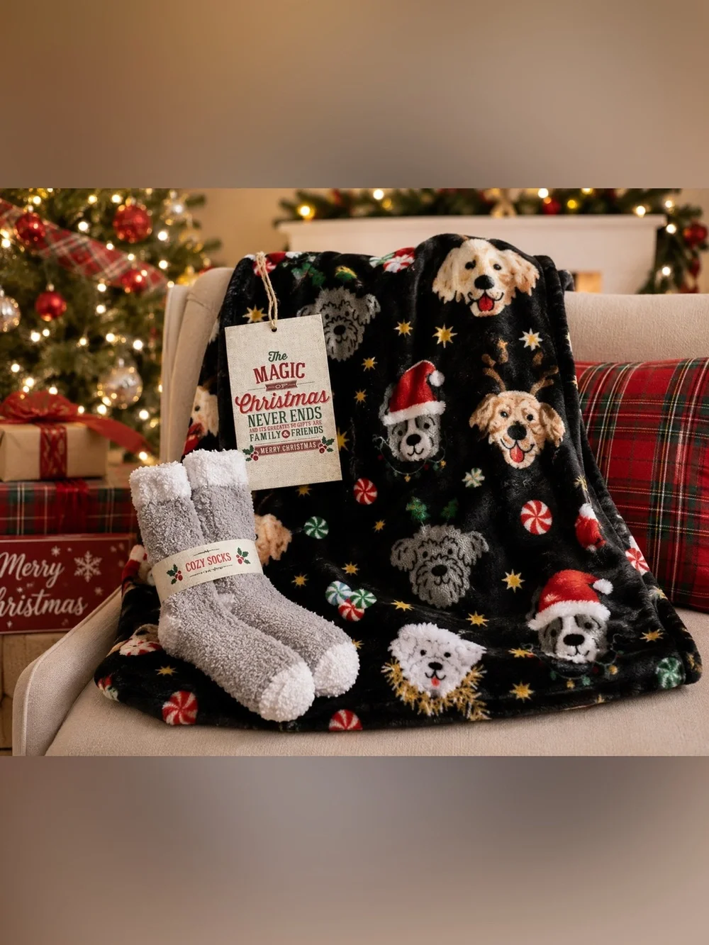 NWT Christmas Dog Print Plush Throw Blanket & Fuzzy Socks Gift Set 50x60