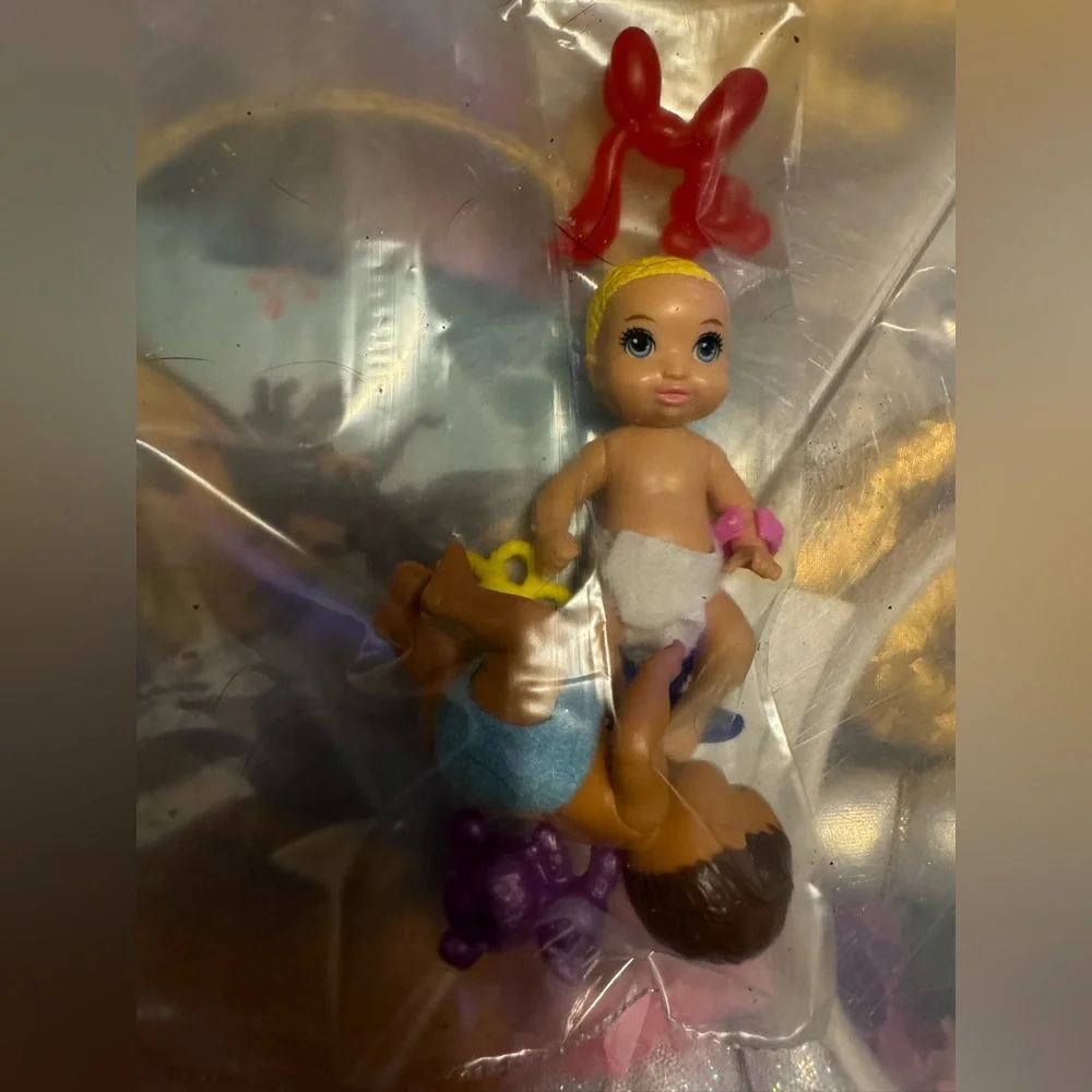 Barbie like new