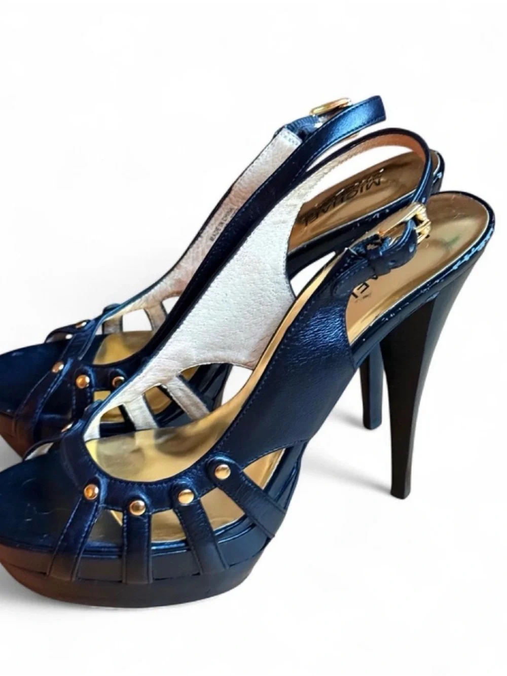 Michael Kors pairs elegant perfectly