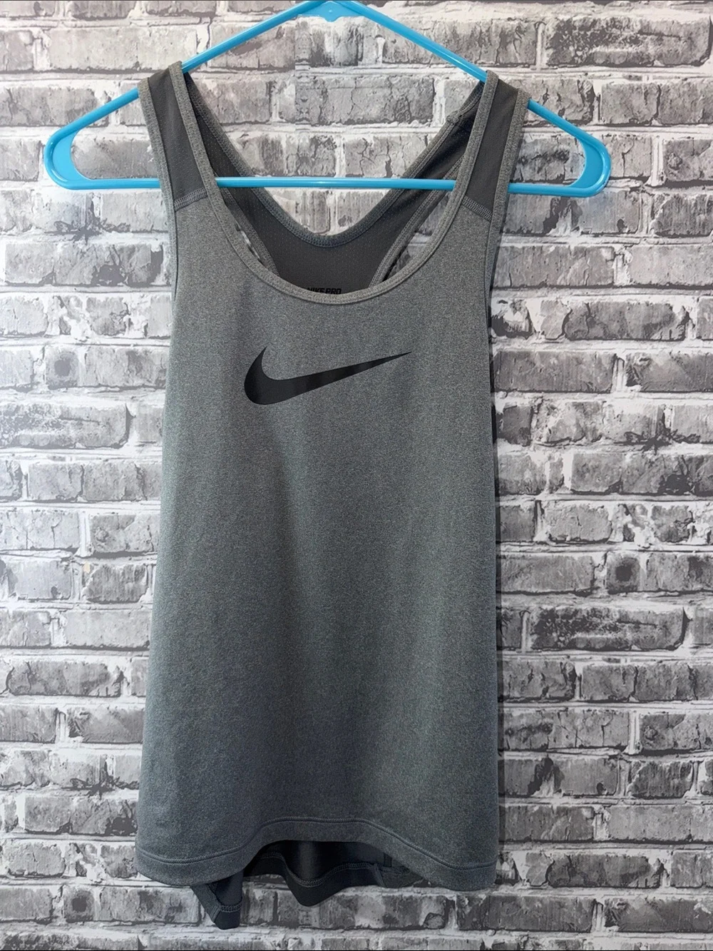 Nike‎ Pro Gray Performance Tank Top with Black Swoosh