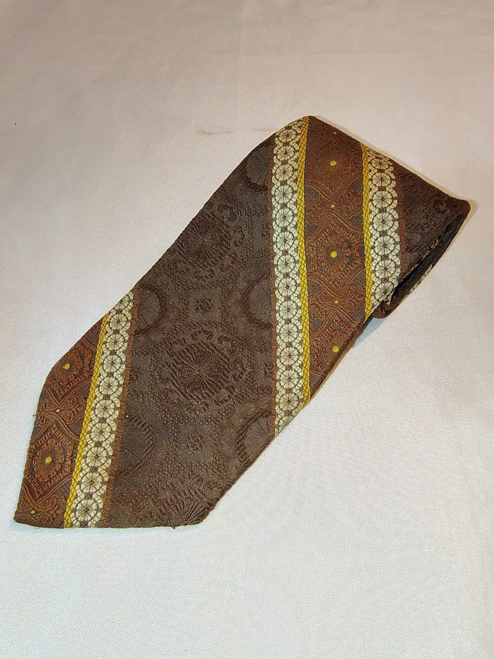 Vintage Polyester Latiners Brown Geometric Patterned Stripes Necktie
