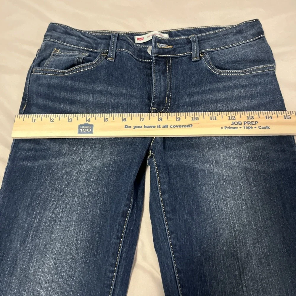 Levis product pair