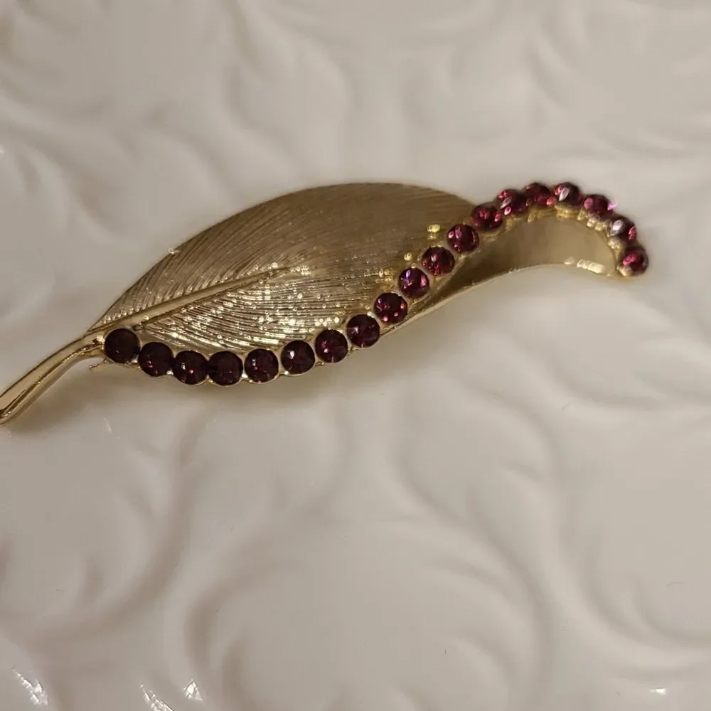 Vintage gold tone
