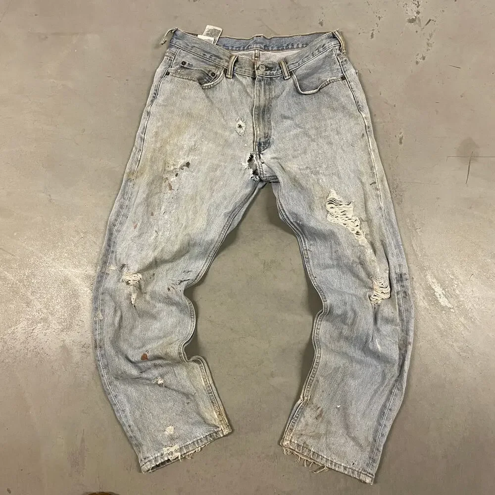 Levis y2k thrashed