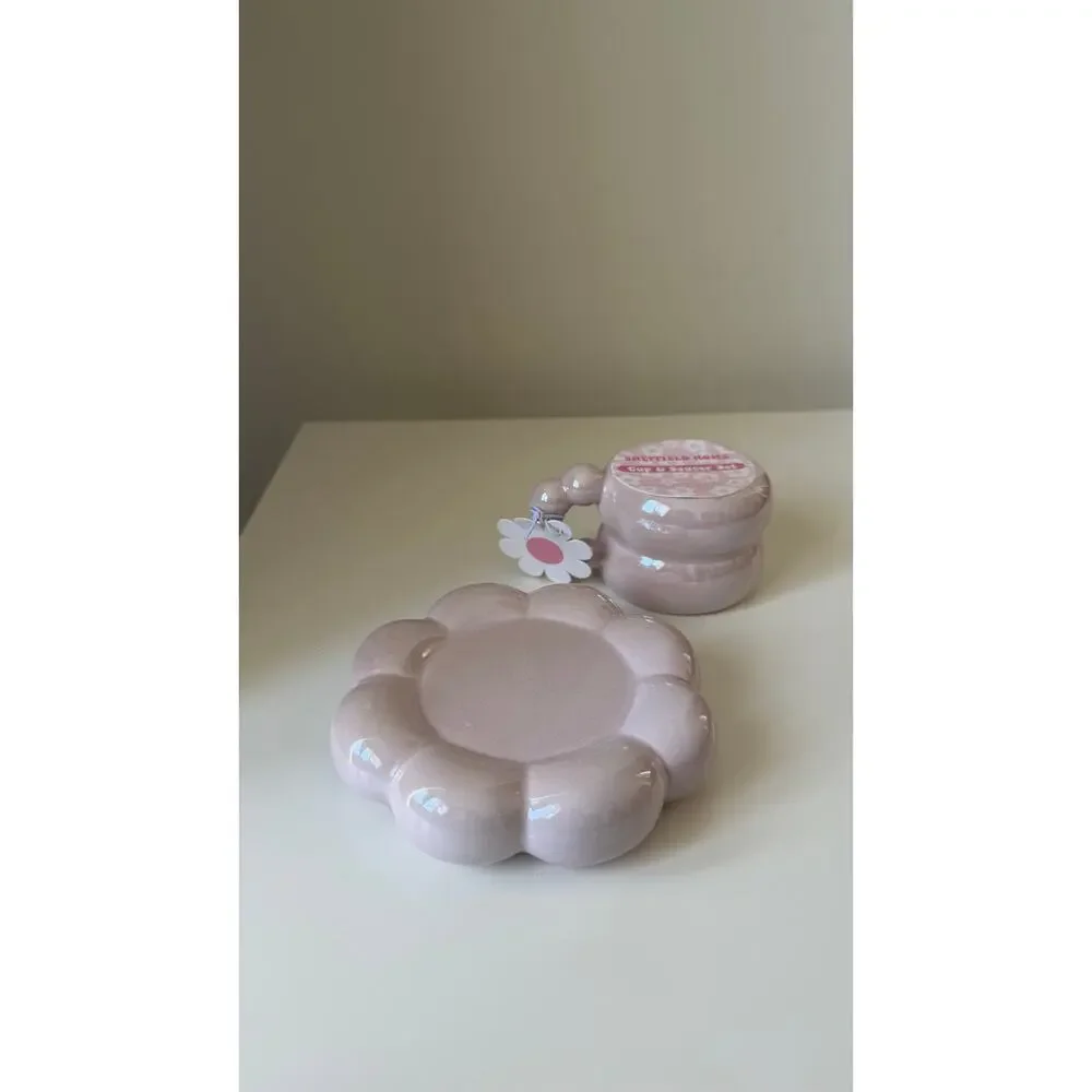 Unbranded sweet floral