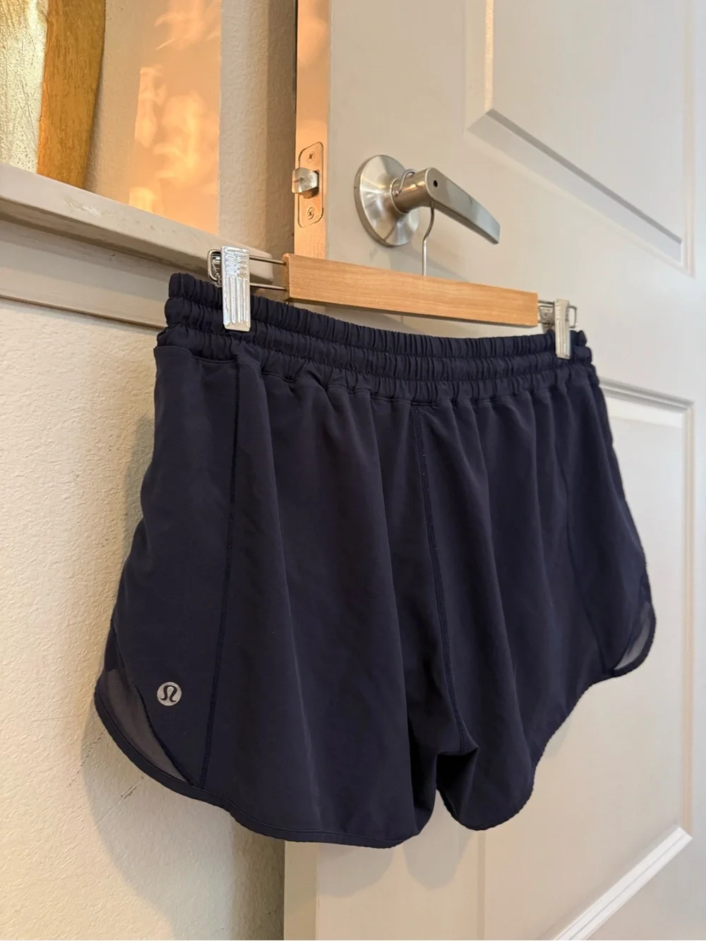 lululemon athletica lightweight running