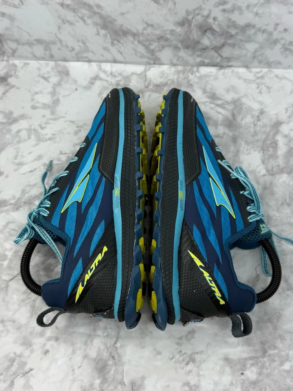 Altra superior trail