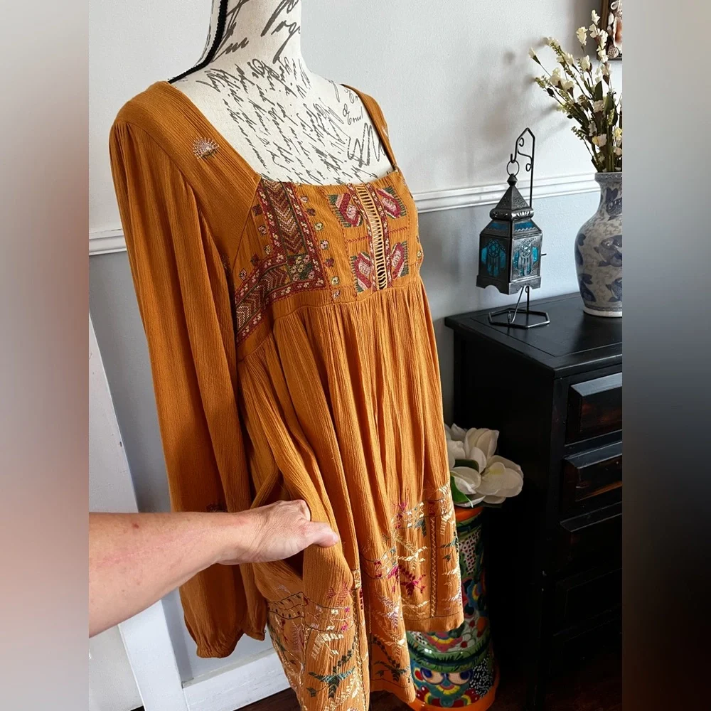 Free People this embroidery