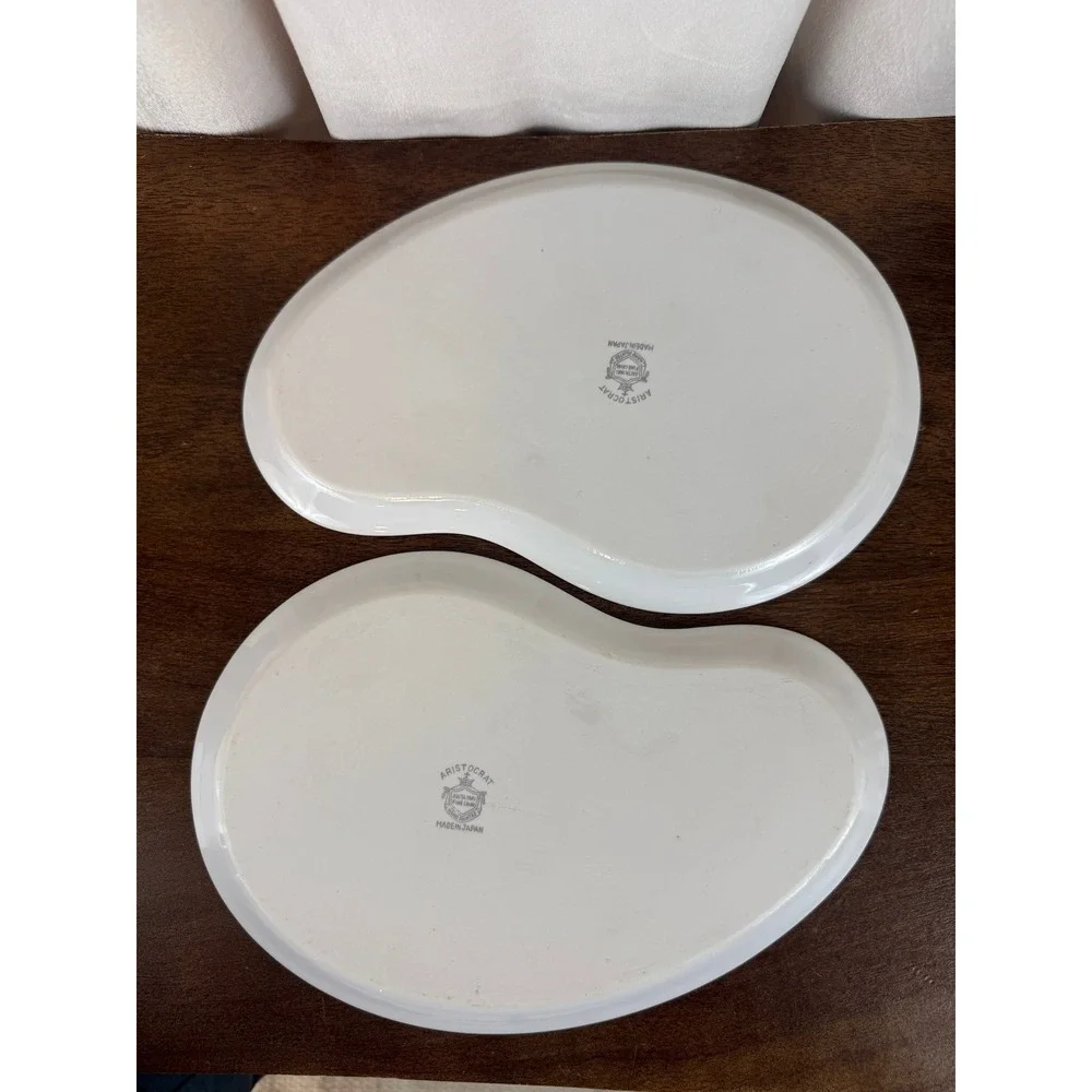 Aristocrat vtg pair