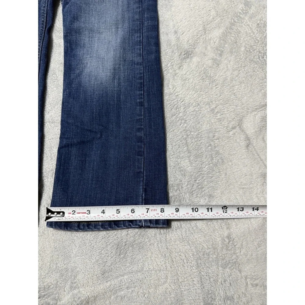 Levis before purchasing