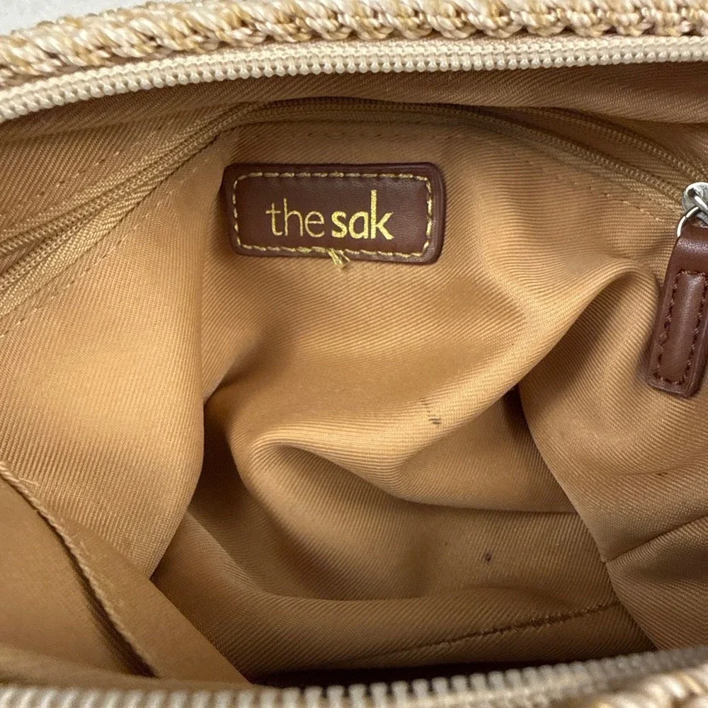 The Sak Crochet Crossbody Bag Womens Medium Beige Indie Ombre Boho Tassel Purse