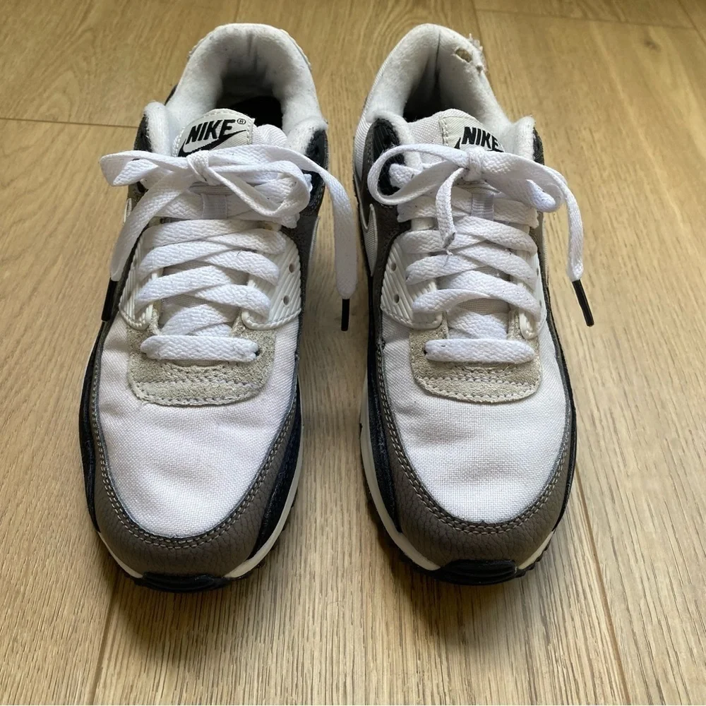 Nike classic air