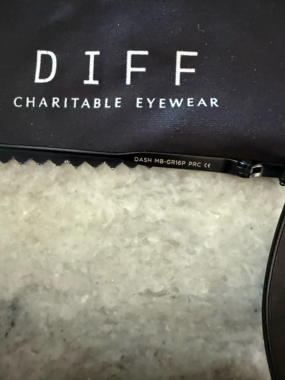 Diff - DASH - MATTE BLACK + SOLID GREY + POLARIZED SUNGLASSES