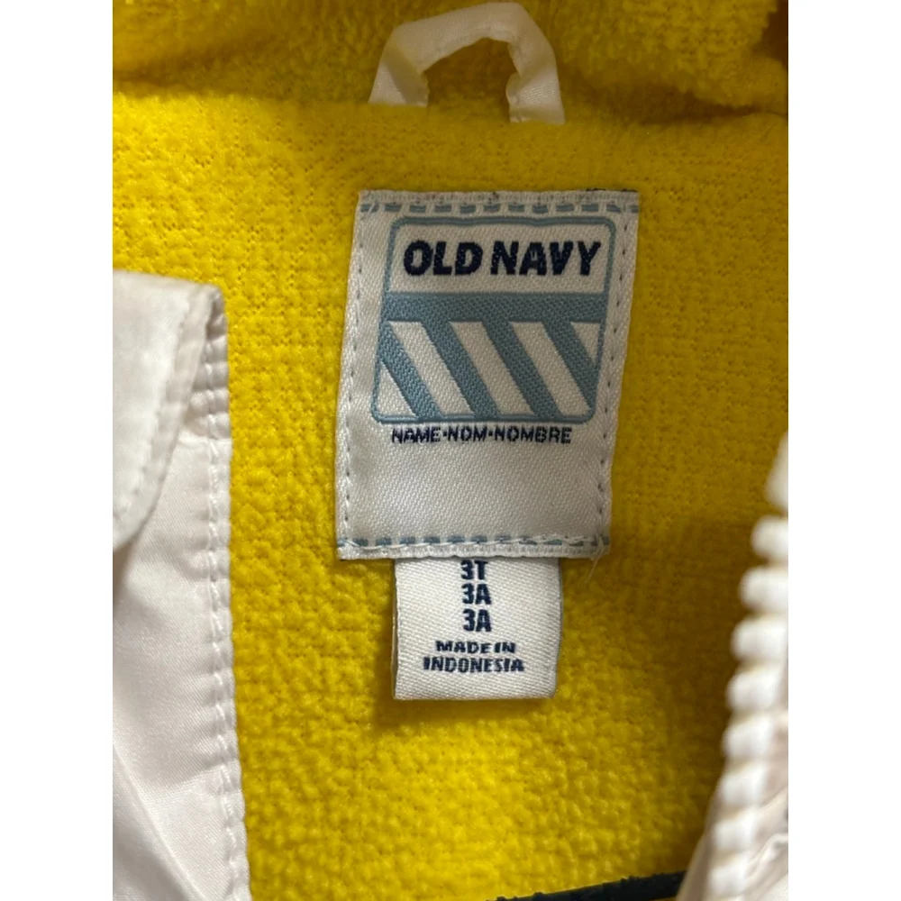 Old Navy brand old