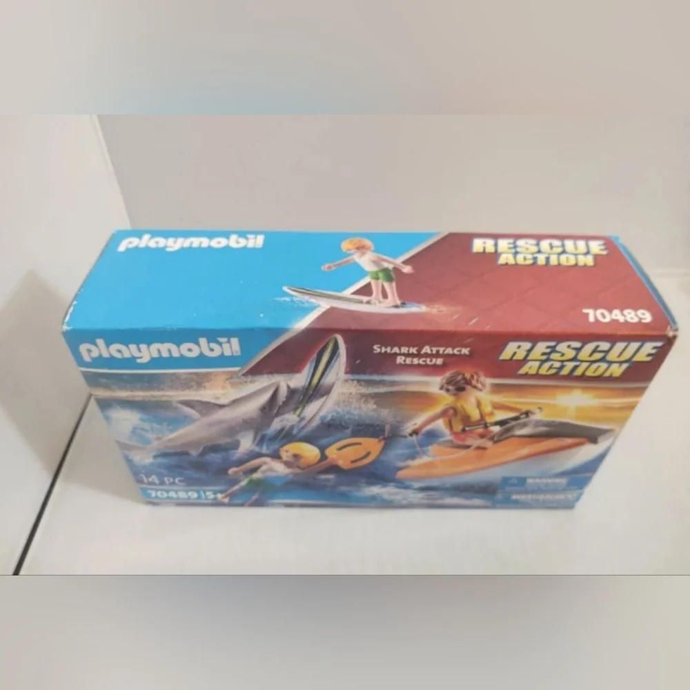 Playmobil shark attack