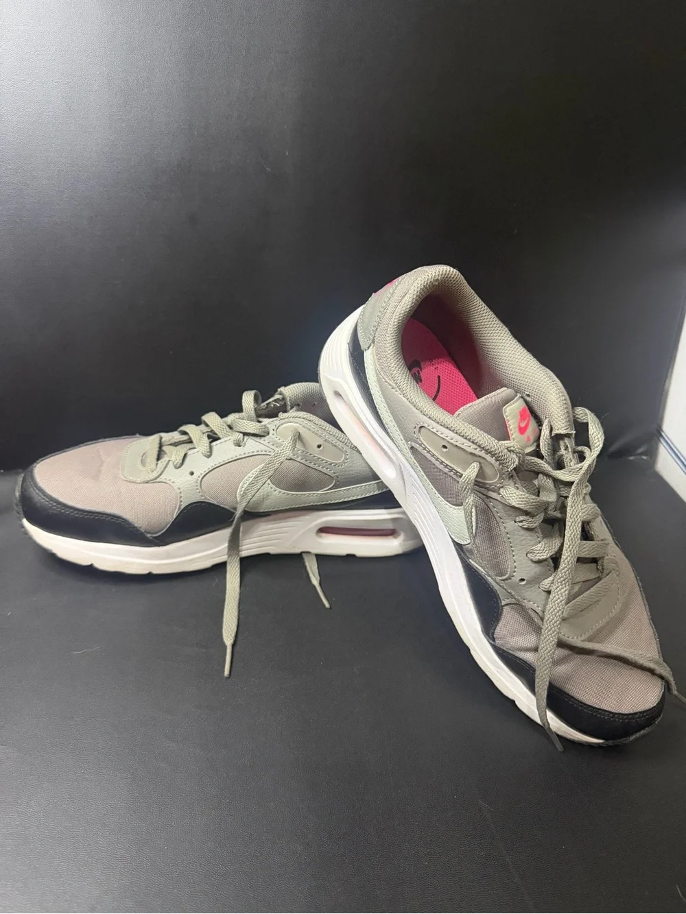 Nike lightweight air