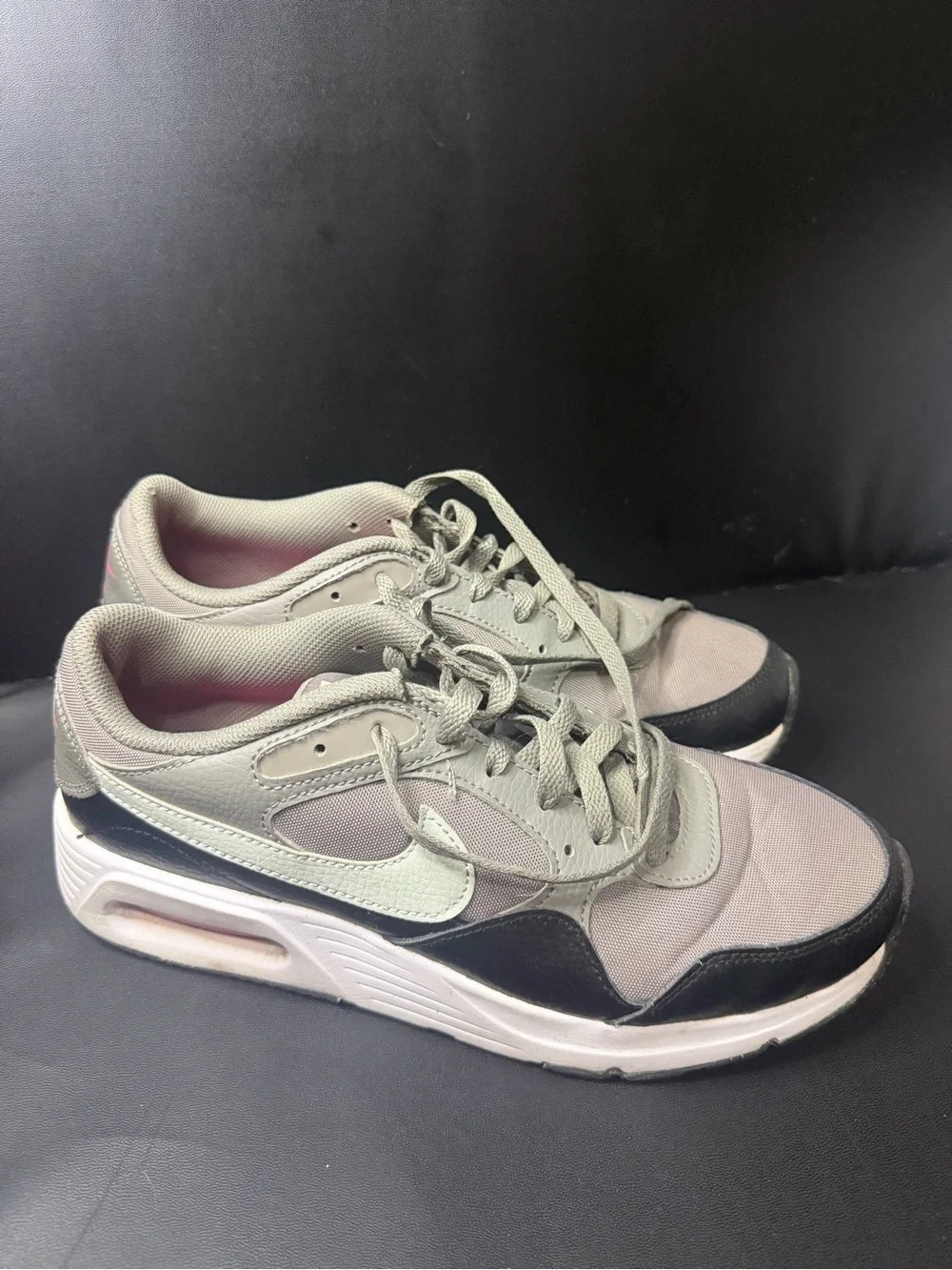 Nike lightweight air