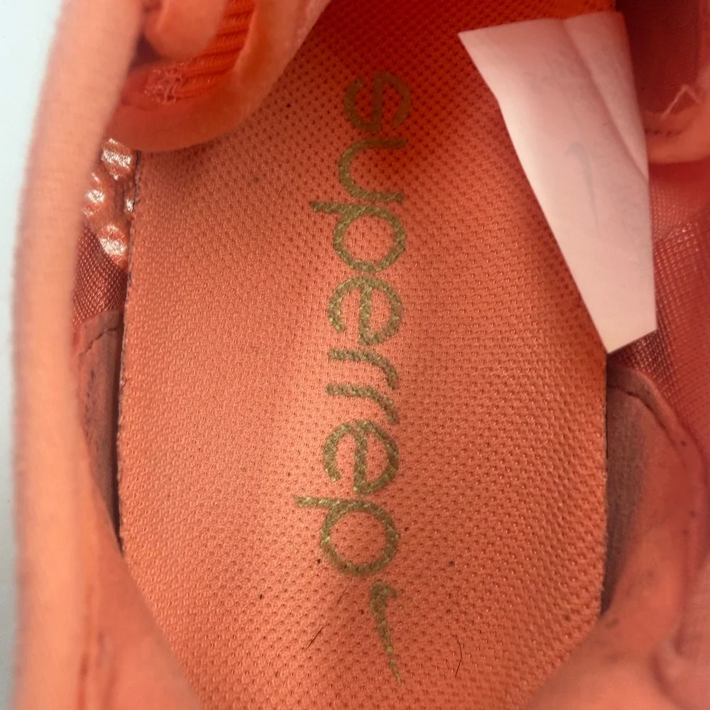 Nike please review