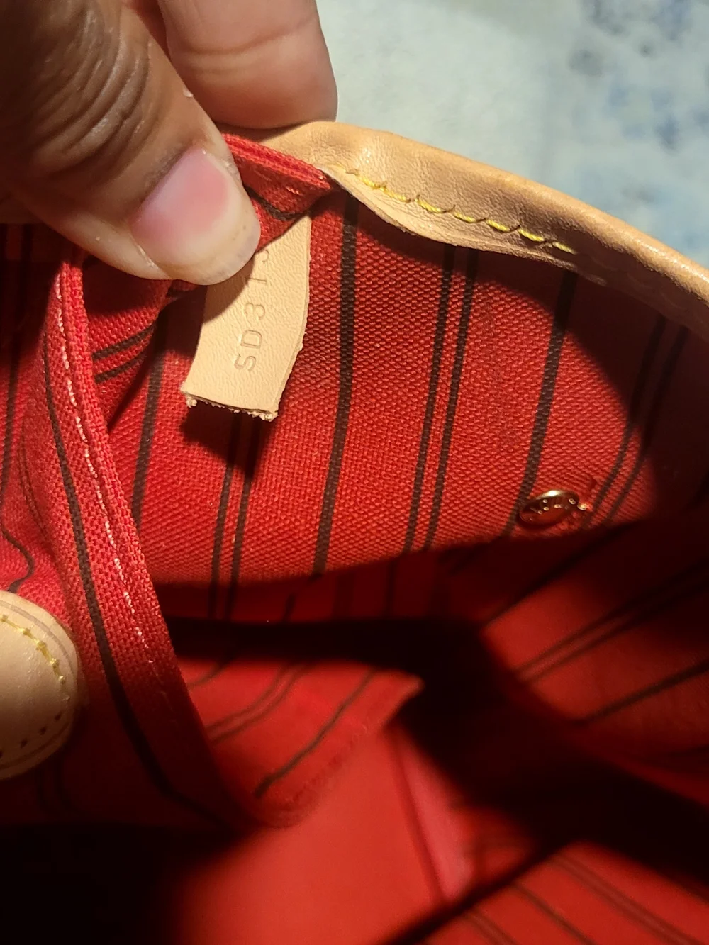Louis Vuitton classic louis