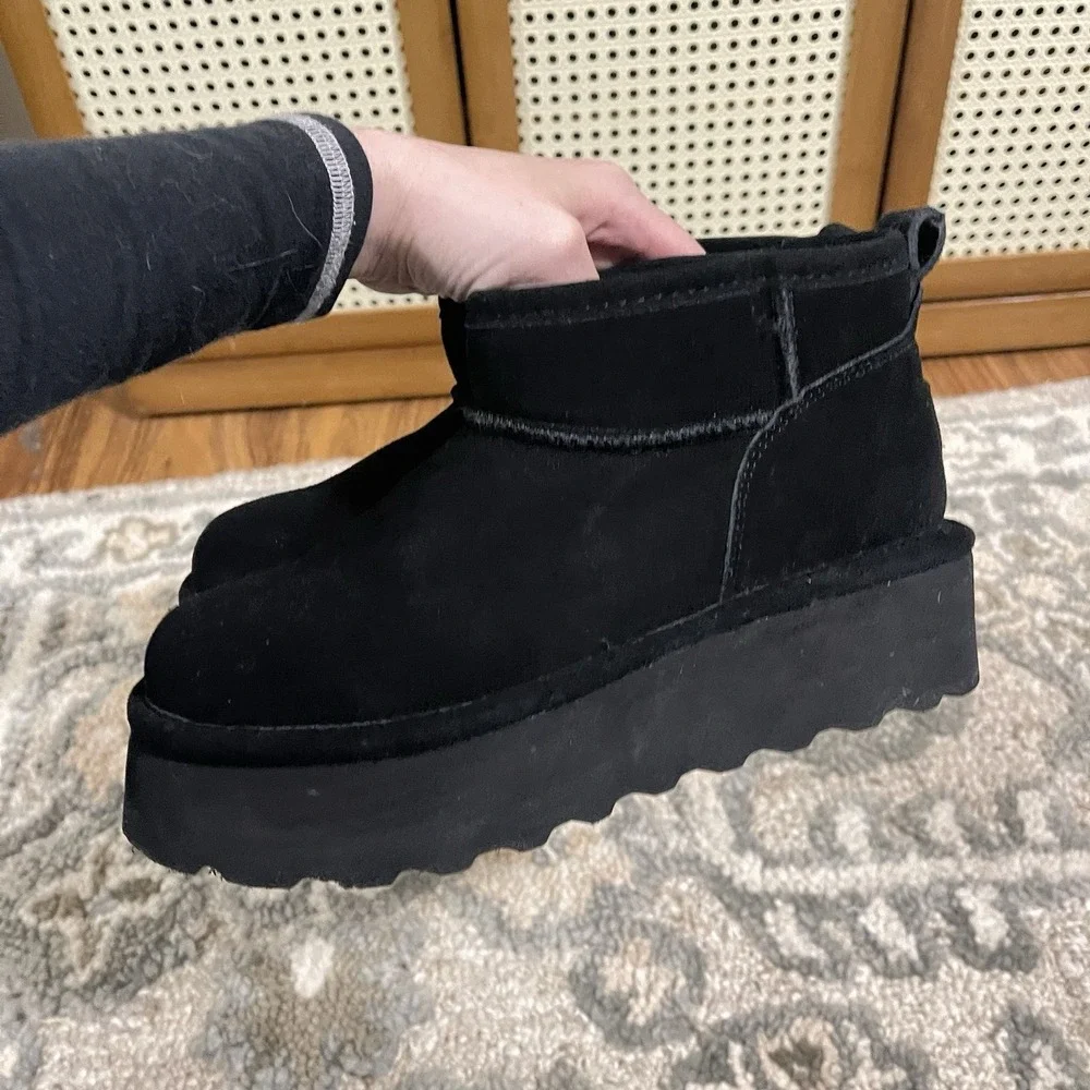 BearPaw greek only