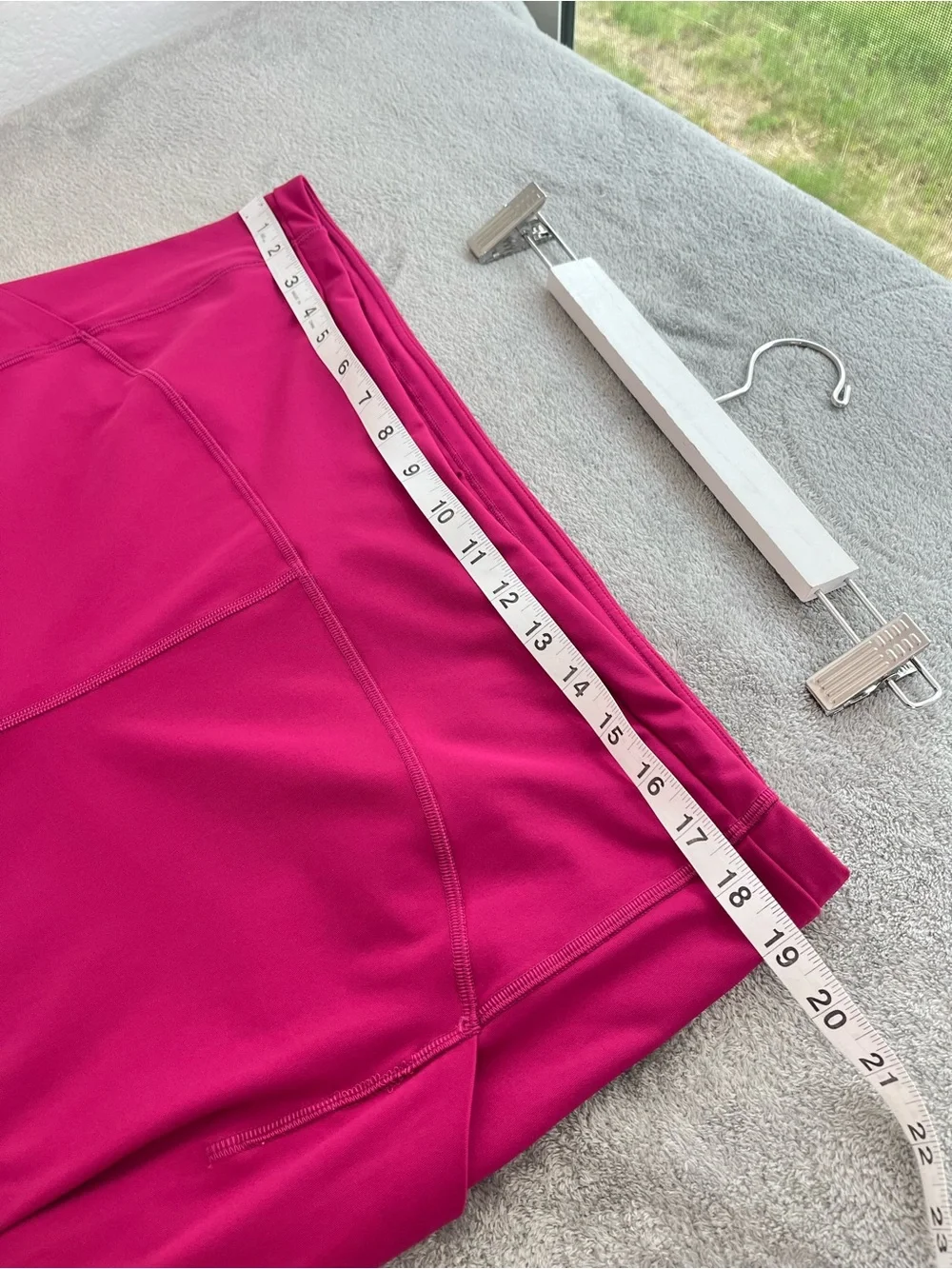 lululemon athletica size 18