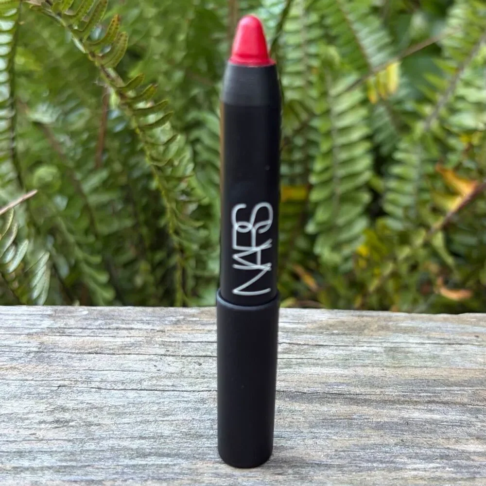 Nars Velvet Matte Lip Pencil Dragon Girl 9260 .06 oz Travel NIB New