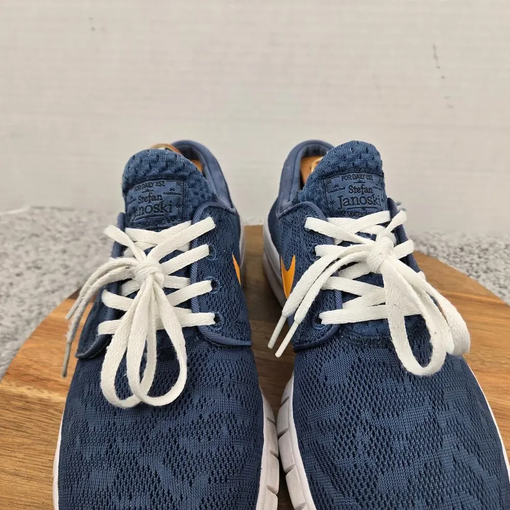 Nike #a4906 sb