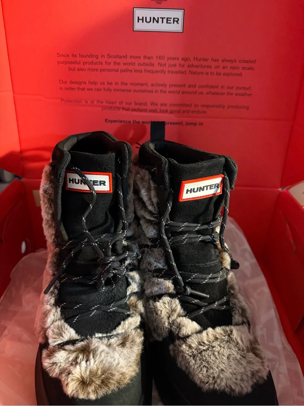 HUNTER Waterproof Faux Fur Trimmed Lace Up 🖤