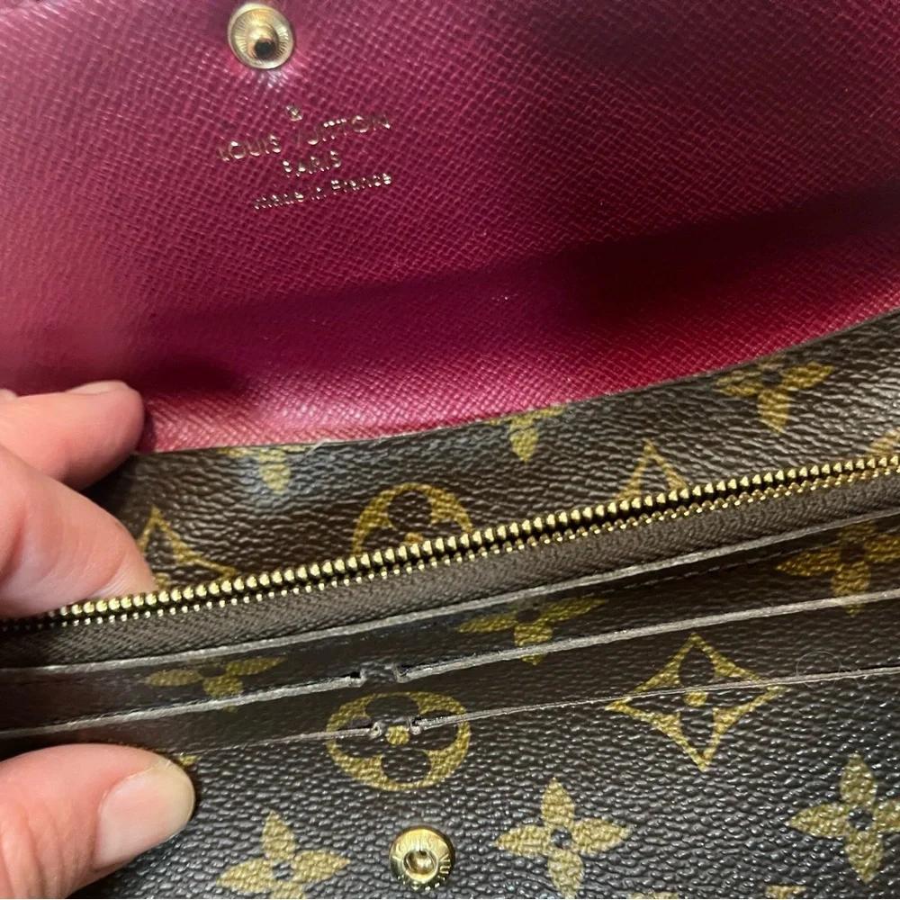 Louis Vuitton classic louis