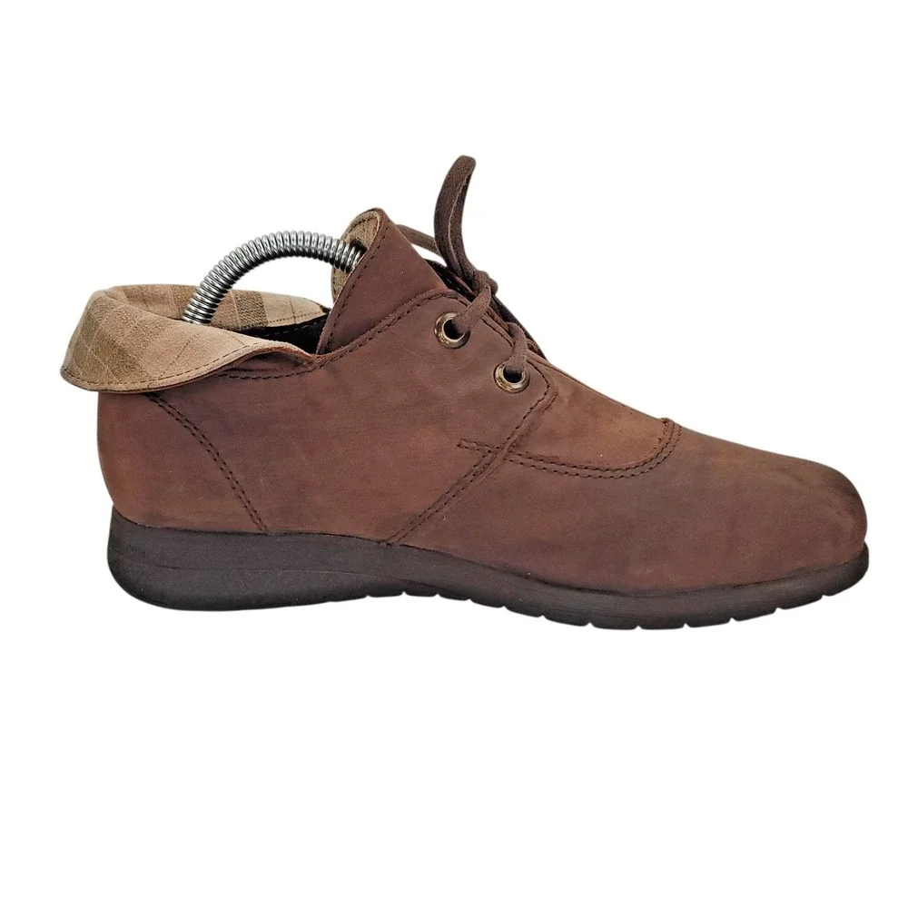 Born Hamids Women's Brown Leather Ankle Boots Booties Block Heel Lace Up Size 8‎