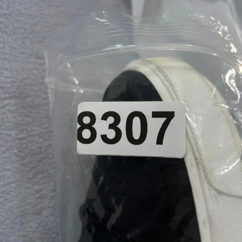 CROCS brand style