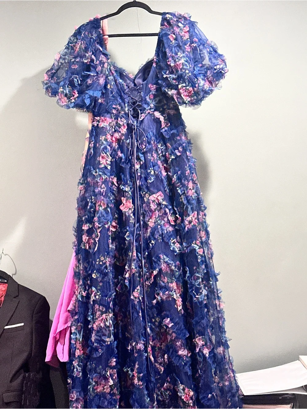 N/A stunning navy