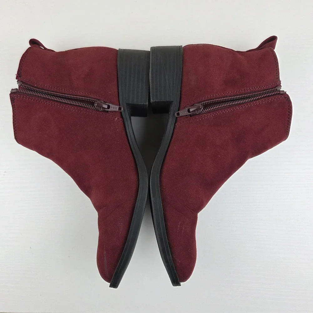 So Kohls Memory Foam Burgundy Zipper Stretch Slip On‎ Ankle Boot 7 1/2 Med