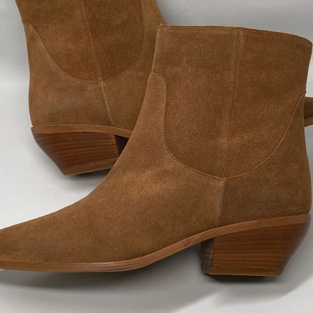 BRUNO MAGLI Fabiana Suede Ankle Boots size 37