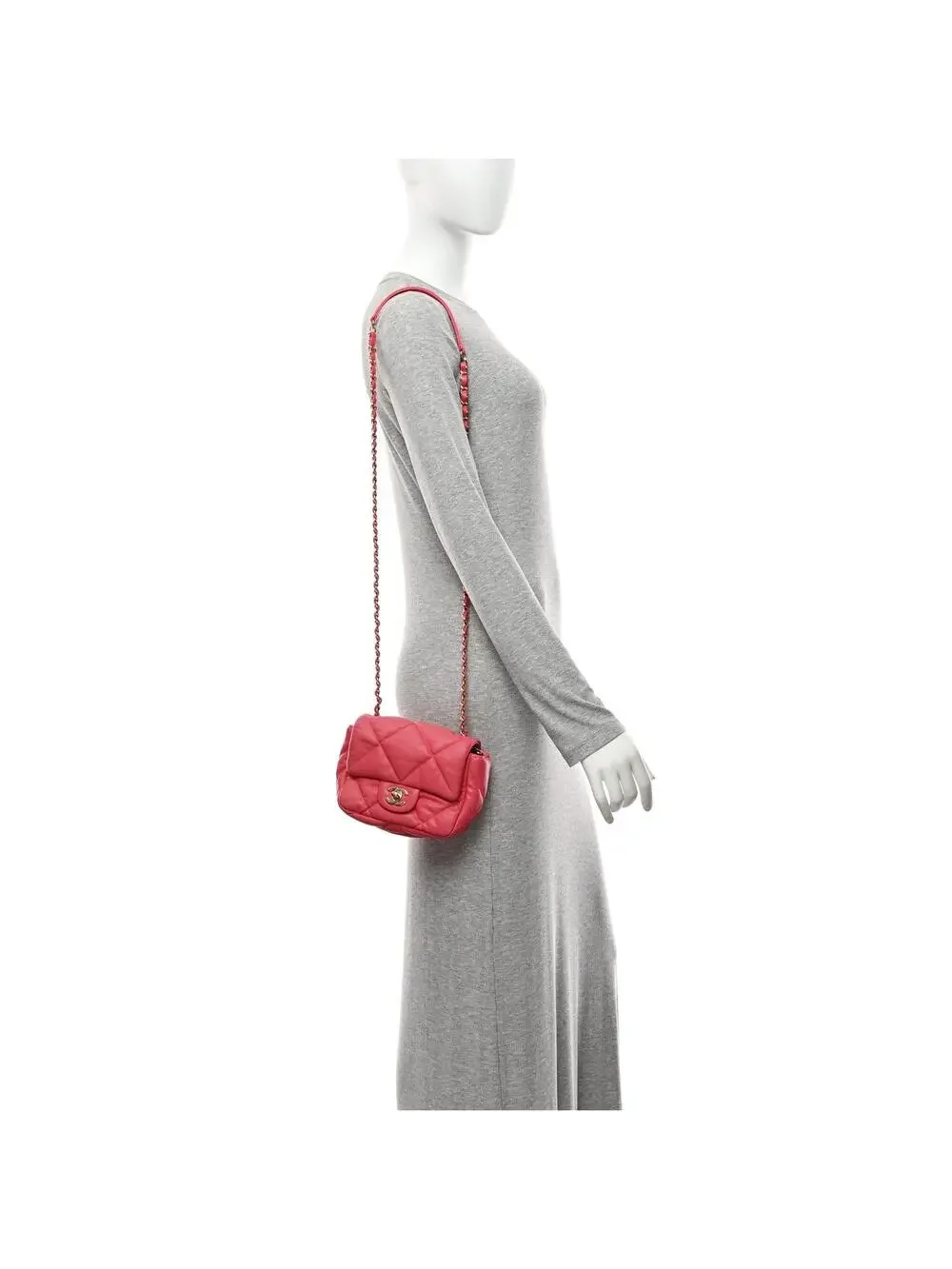 CHANEL elevate your