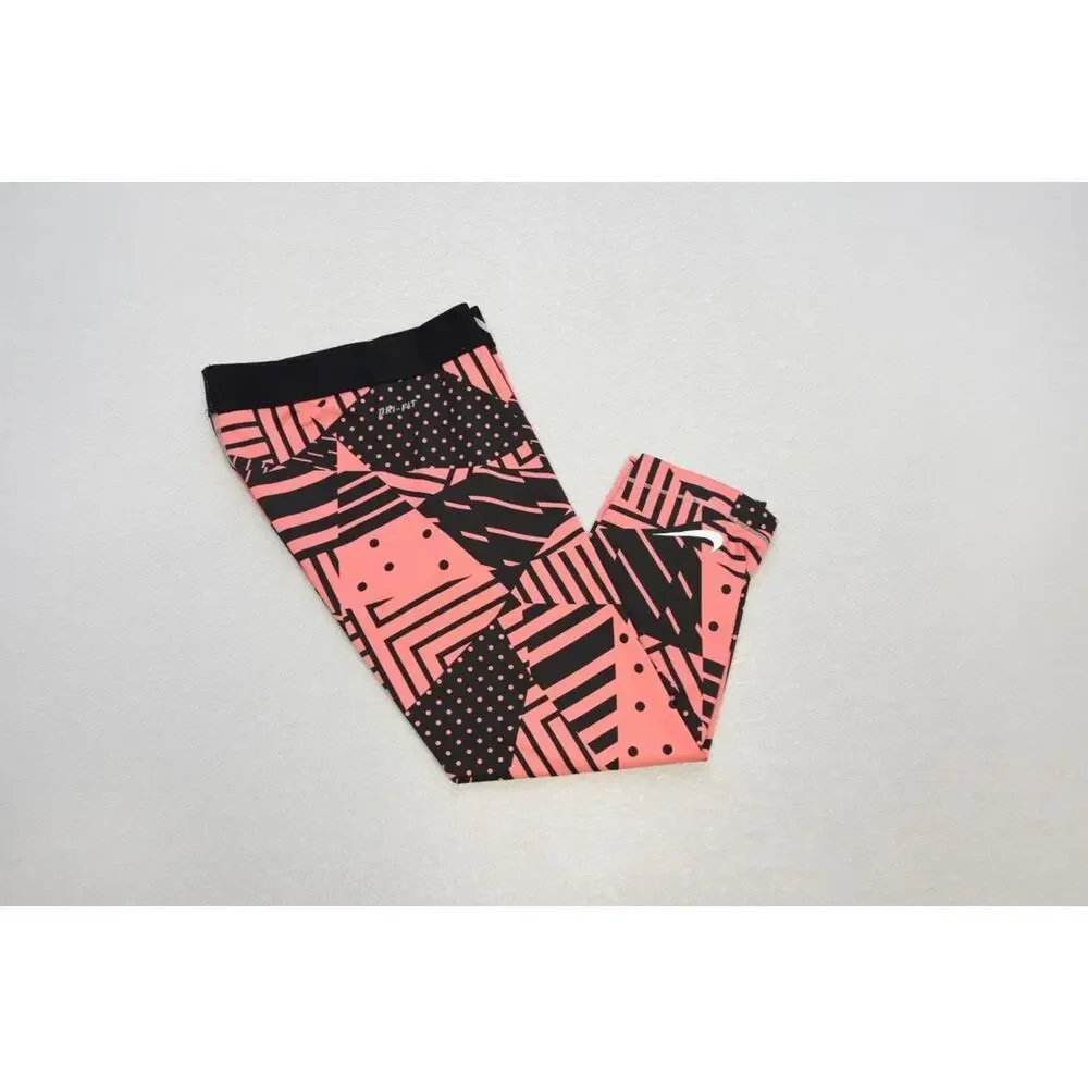 Nike color black
