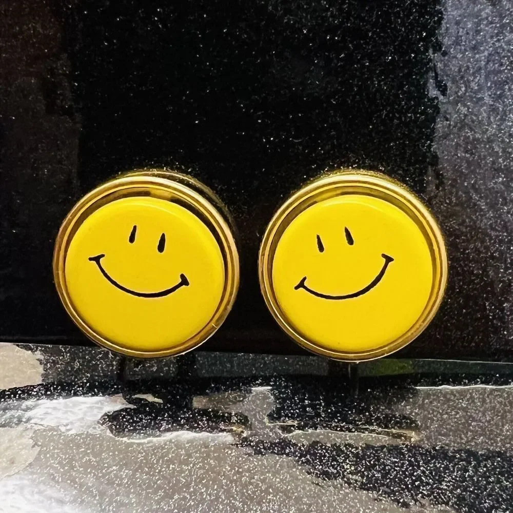 Vintage Yellow SMILEY FACE Button Gold Fun Cute Happy Joy Grin Earrings 1425